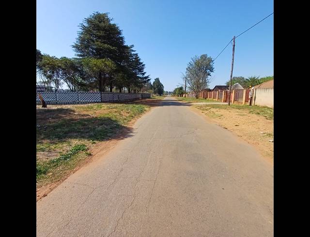 2,649M² VACANT LAND FOR SALE IN HENLEY ON KLIP